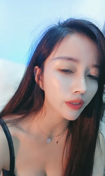 虎牙主播一库一库：精彩绝伦的舞蹈剪辑