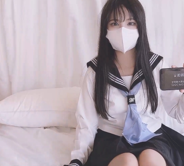 QQ传媒小敏儿合集：内释变声极品身材，7z解压体验激动快感