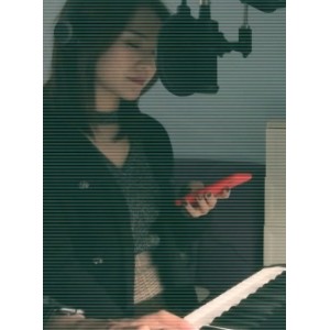 网红lyainevan的3.3G高颜值作品合集：美貌与智慧的完美结合