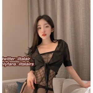 OnlyFans社区火辣视频：iltalairs穿着性感，把欲望推向极致！28p+34v+16g文件，永久有效，补档必备！