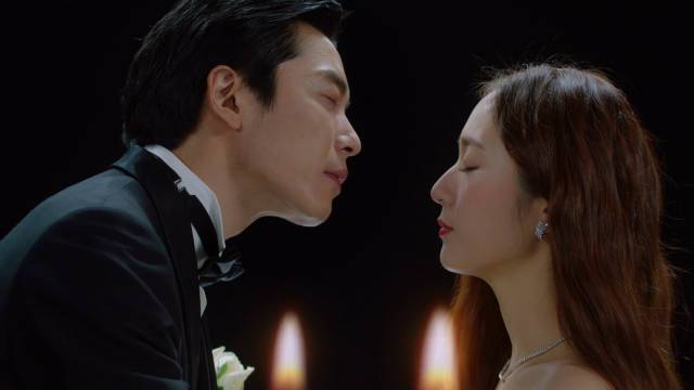 《韩剧《疯狂爱情》|主演：金材昱郑秀晶*内封中字*更新第7-8集|译名：Crazylove|又名：狗血人生甜蜜故事|2022年韩国爱情题材剧|豆瓣评分5.7》