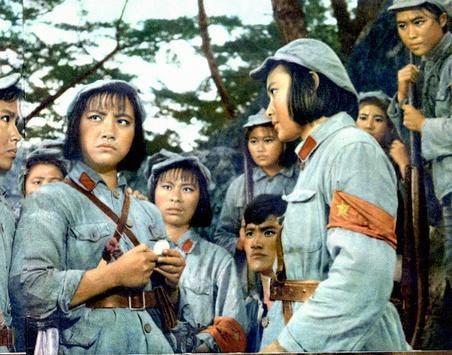 6TB老电影合集1100部：怀旧经典、战争残酷、动画童年、武侠乐趣、乡村风情、古装美、历史真实、喜剧放松、戏曲魅力