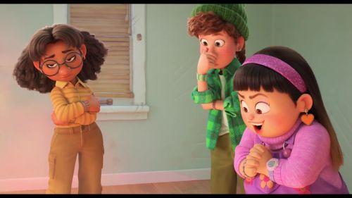 皮克斯动画《青春变形记》：93%新鲜度，奥斯卡最佳动画长片提名！