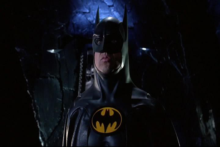 《蝙蝠侠2：蝙蝠侠归来4KREMUX（原盘蓝光），极致视觉体验，超高清画质，多种设备支持，极速体验！》