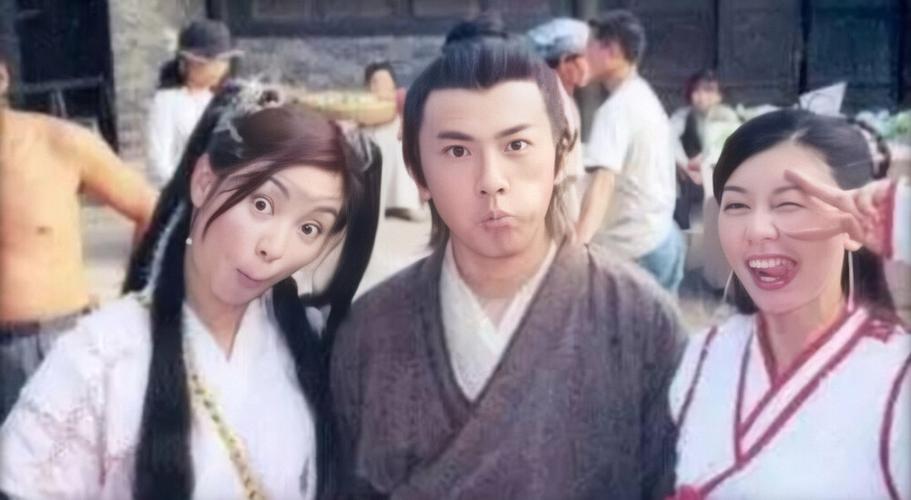 苏有朋版《倚天屠龙记》：阿里云盘+APP高清视频+原画+倍速播放