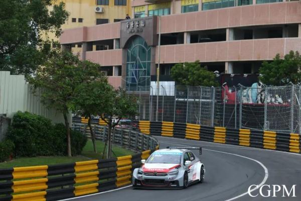 《阿里云盘提供：《速度与给力1-9》经典贺岁，无需下载，极速在线查看！》