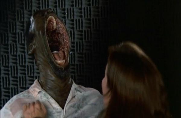 《食人鱼3D：惊险刺激的恐怖喜剧灾难片》