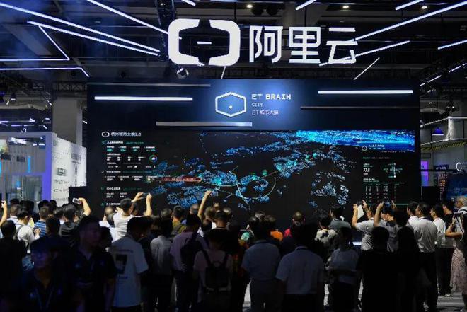 《金刚川：宫崎骏经典动画电影，官方网站、原画、视频资源丰富，支持倍速播放》