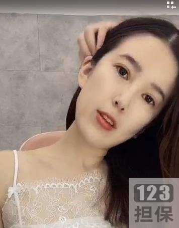 《虎牙顾奈：一位网红视频制作者的万元定制视频作品》