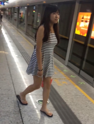 顾盼盼与男友的火辣互动，分享幸福生活的视频大小