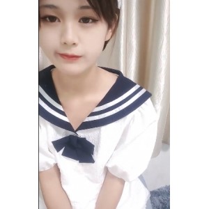 《佳佳小宝贝：热舞诱惑，网红大咖佳佳的有尺度视频》