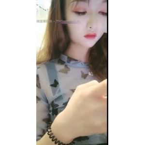 《桃子仙女：火辣身材·性感穿着·让人心动的神秘魔力》