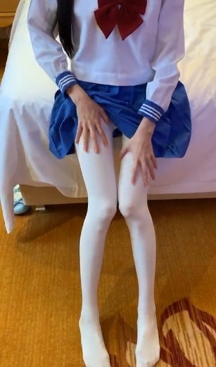 《抖音火爆！网络红人妹子江可爱的作品合集点名知名》