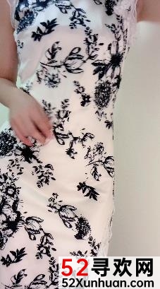 网红女神三人游表演：25V女仆JK，视觉享受，1.73GB，不露脸