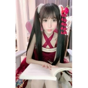黎酱：女神身材纤细，柔美曲贤娆活力四射！现在可以在NV36.3G度盘上观看到一系列关于黎酱的视频资源！