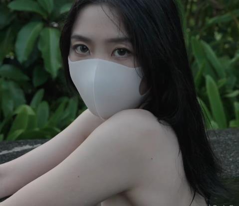 玩偶姐姐张芳晨钟暮鼓二视频：清新小bao鱼，深受P站用户喜爱