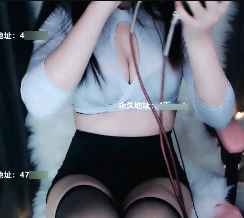 斗鱼浮力小仙女娇娇爱喘气，精彩视频让人爱不释手！