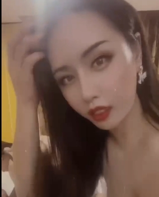 网红陈紫函最新合集32V+1.24G：激动人心的颜值、性感和勇敢，让你感受到力量，实现梦想的奇迹！