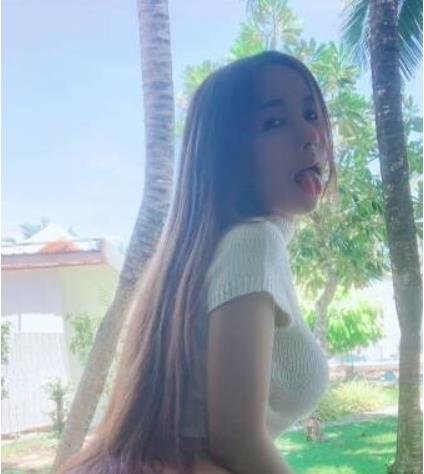 某推人气超火爆暹罗精选美女博主泰国巨R网红（Aom_yumi）最新散播稀缺完整合集_[28V-1.85GB]