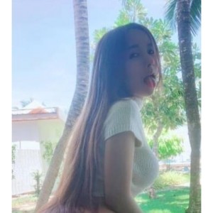 某推人气超火爆暹罗精选美女博主泰国巨R网红（Aom_yumi）最新散播稀缺完整合集_[28V-1.85GB]