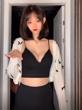 小李老师的热浪抖胸完整合集小李老师逆天高颜值灵魂工程师巨R主播最新抖胸热舞超级大规模前车灯美颜视频集锦