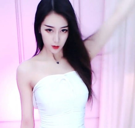 车老板：精选虎牙女主播的五部舞蹈精选颜值高身材丰满，1G大小，让你爱不释手！