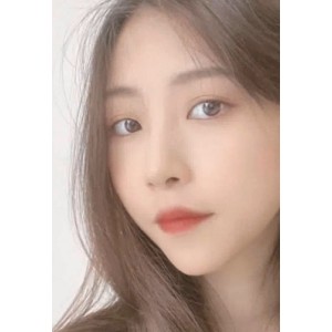 精彩开放反差婊推特合成甄选视频：网红于利精彩表演，爱心传递，激发想象力