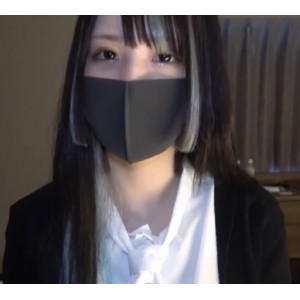 火辣身材黑白膝袜大罩杯美腿妹子苏美：百度云视频精彩抢答游戏！