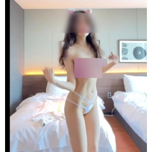 yuri_daya精选合集：28张照片+37个视频，活力十足的衣服、演唱动听歌曲，感受青春的气息