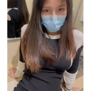 渴望小东西大眼睛认真吃鸡，小姐姐迷人裹爽再C！百度盘转载搬运！