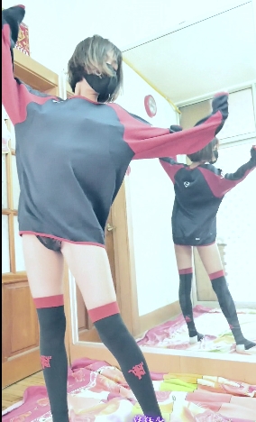 抖音网红钰儿穿紧身衣跳舞，让你惊艳不已！