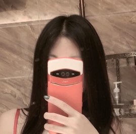 有趣红色草莓味軟糖