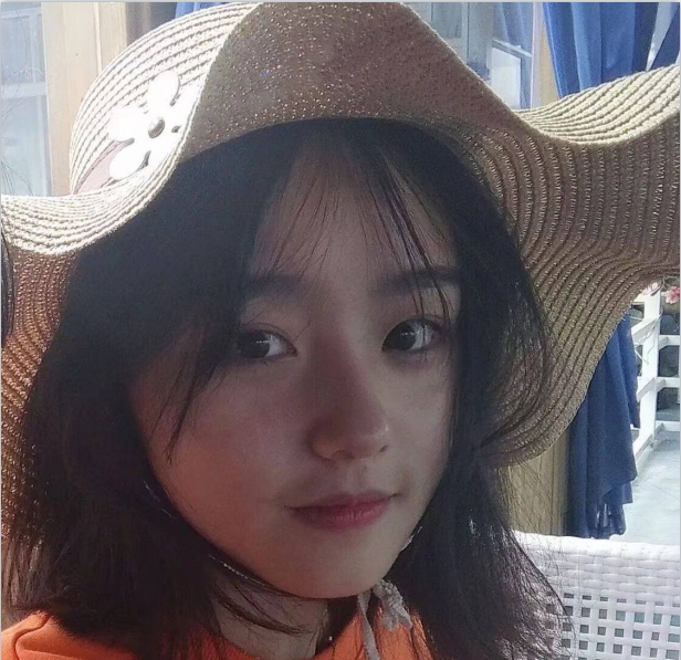 性感校花聚会：微醺夜晚，漂亮女同学的嘴艺和性怼脸上