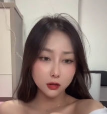 精选女神宝儿私拍：高颜值10V3.49G百度盘