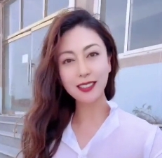 女士高跟鞋丝袜私拍搬运自摸百度盘