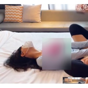 尤物气质女神1V1：168CM美腿一字马，1.24G百度盘下载