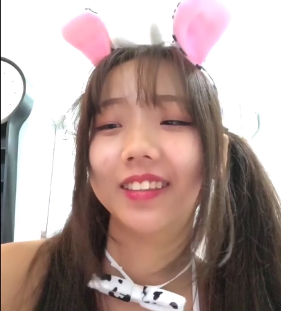 B站美少女UP主浆果儿原创未删减作品