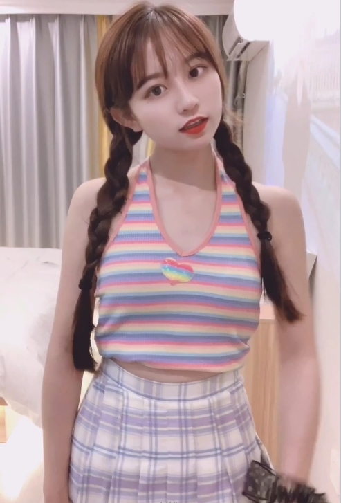 女神精选佳作合集，推高人气，不见星空。