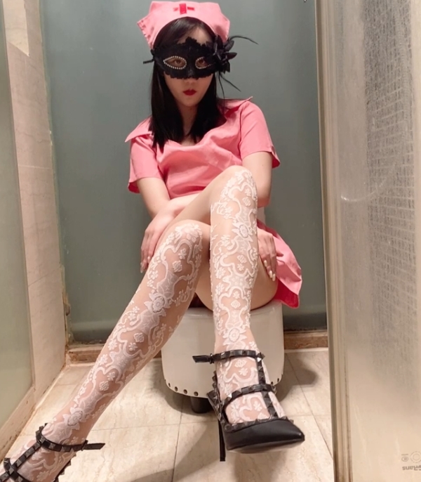 Miumiu合集丝足打粑粑59V14.7G百度盘