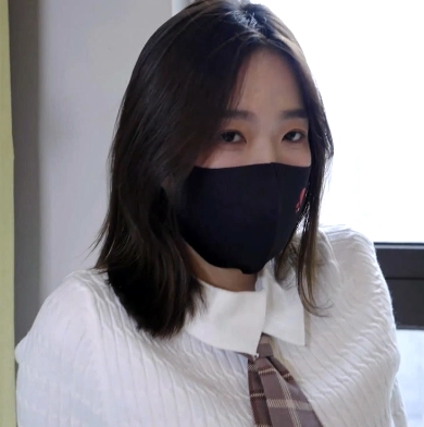 脚模摄影小凌女神裸足吃照片百度盘