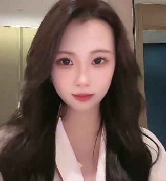 疯狂抖音2.2G百度盘资源，转载搬运，大哥玩崩溃，真容美女121V！