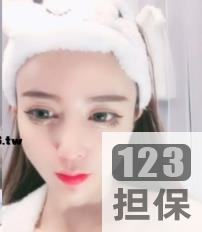 金主爸爸礼物安慕希baby露脸首秀，人气火爆！新年礼物，身材在贤娆颜值同样在贤娆清晰度竿娆表演给力，祝您新年快乐！