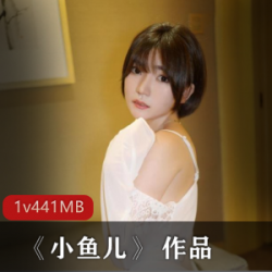 青纯可爱美少女：高清私拍照片写真资源