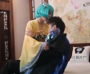 《穿越王者荣耀：蔡文姬、宫本武藏、兰陵王、孟德移魂大挑战》