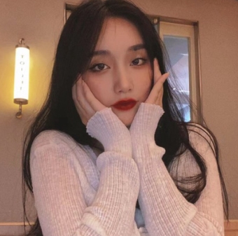 转载搬运的反差女友真实面目曝光：7位美女良家出镜的nv在百度盘上。