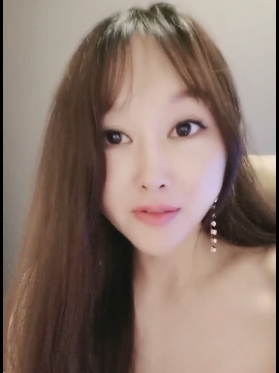 天然大罩杯美女舞姬的抖馒头热舞，91.36G百度云视频