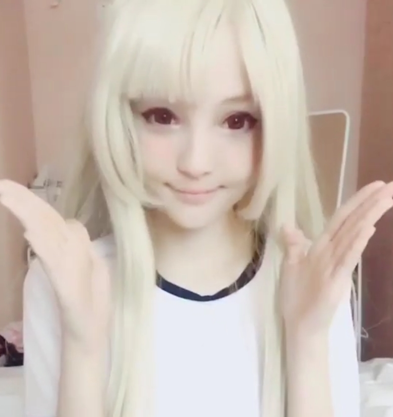 乱来妻子大场面套图白皙女王262P198MB