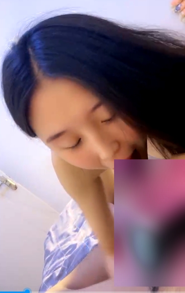 颜值美女沦为金钱玩物：拜金视角下的少女秀场