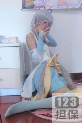 甜美小娇妻沈娇娇的人气COSER合集：抖音主播飞机场私拍视频图集