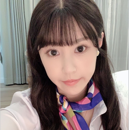 限时抢购补水保湿，精选大罩杯网红模特朱可儿8.1空姐套装